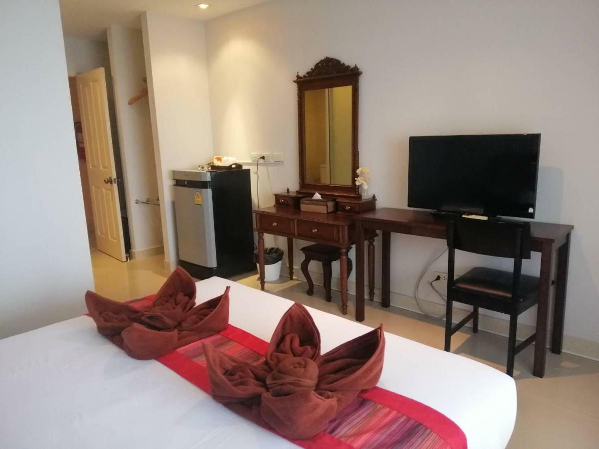 Ferienwohnung Montana Court Pattaya Exterior foto