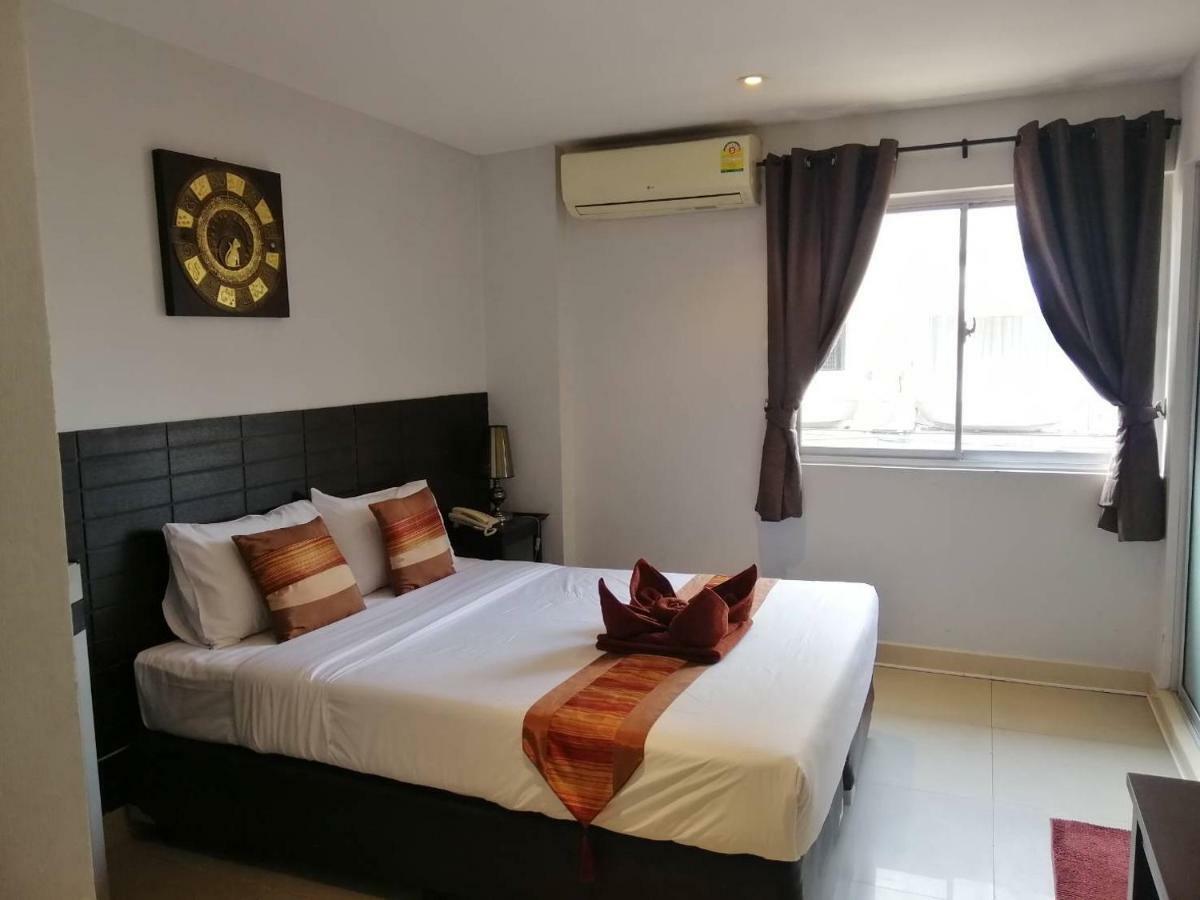 Ferienwohnung Montana Court Pattaya Exterior foto