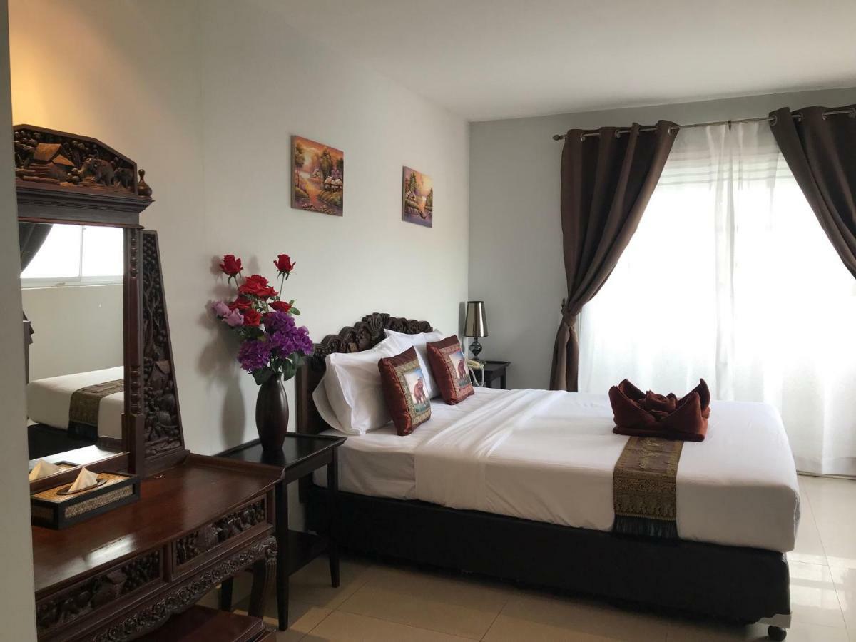 Ferienwohnung Montana Court Pattaya Exterior foto